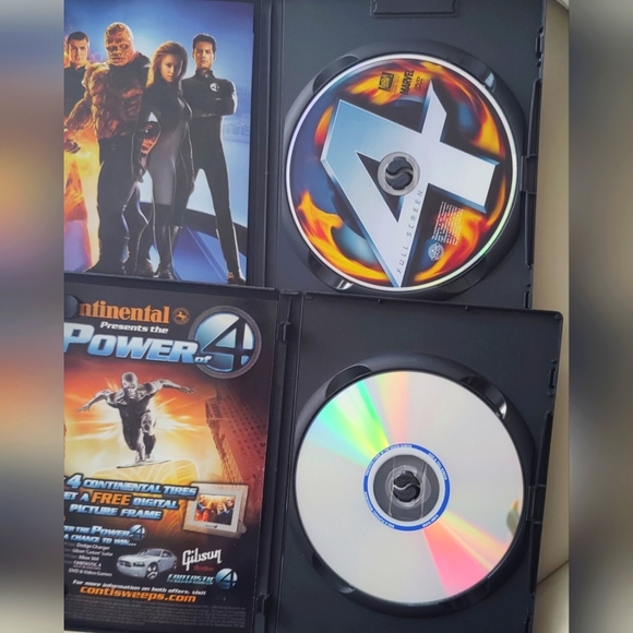 Set of 2 Fantastic 4 movies, Fantastic 4 & Rise of the silver surfer - Picture 3 of 4